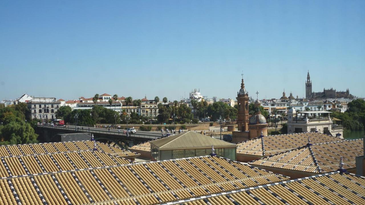 إشبيلية Estudios Y Atico Vistas De Triana المظهر الخارجي الصورة